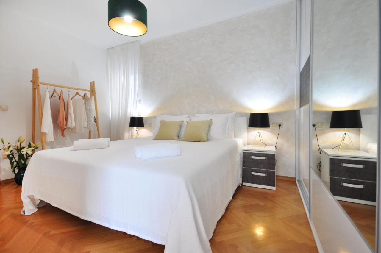 Family Apartment Noel - Omis Bagian luar foto